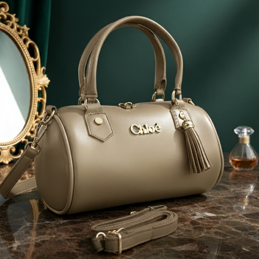 Chloé Cream Barrel-style handbag With Crossbody Strap