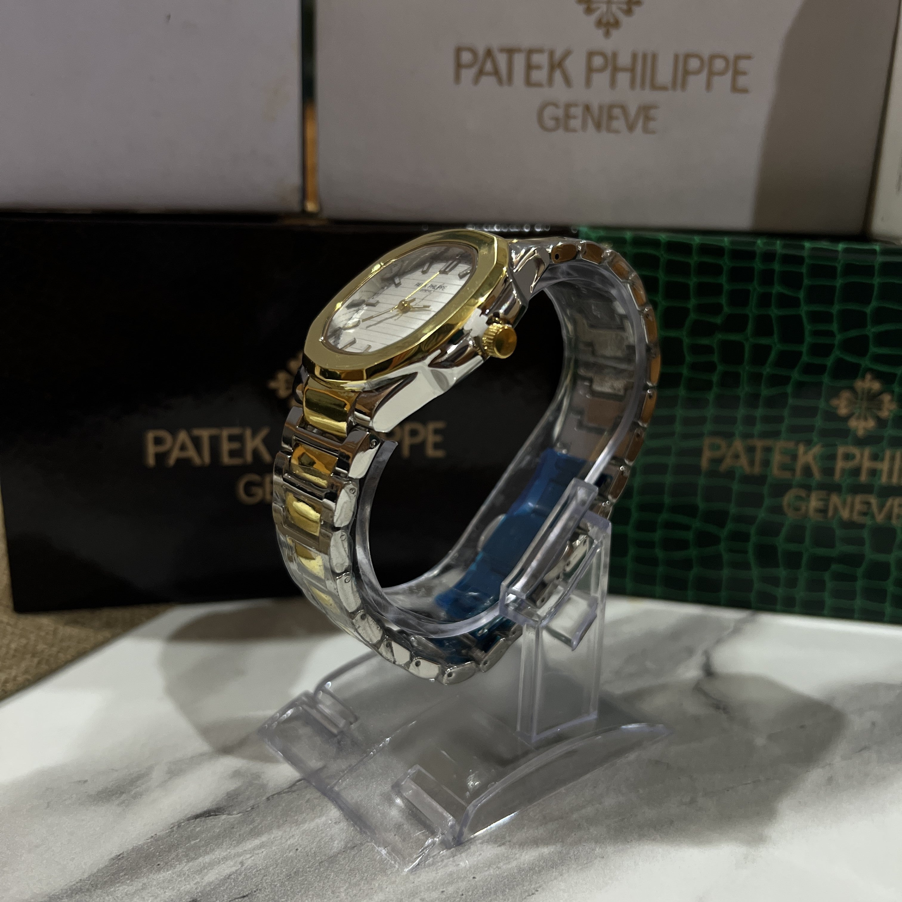 PATEK PHILIPPE TRUETONE WITH WHITE DIAL WITH DATE