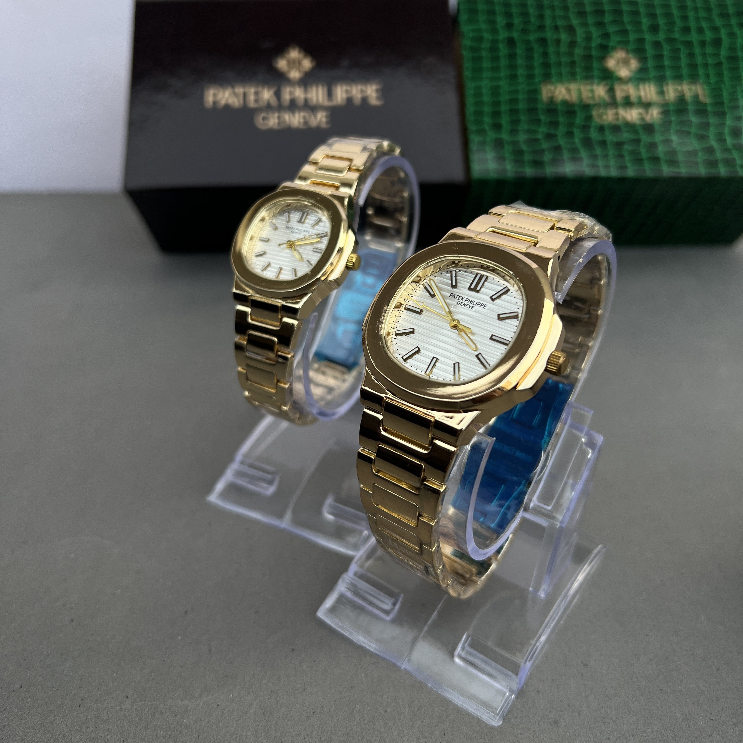 PP COUPLE WATCH GOLDEN WITH WHITE DIAL